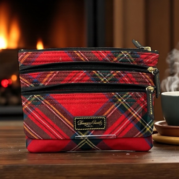 Dooney and Bourke Red Tartan Plaid Cosmetic Travel Pouch /Wallet EUC - Picture 1 of 9